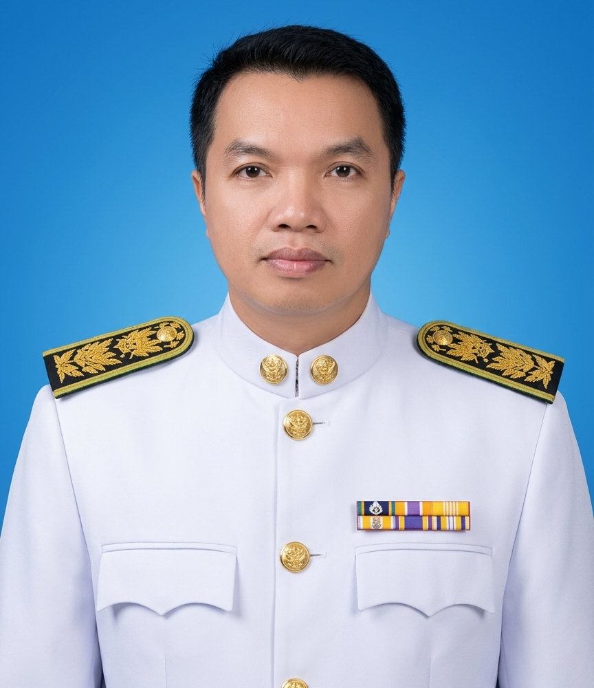 นายภูพาน  แก้วอัคฮาด