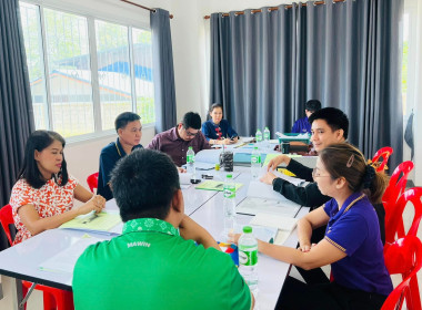 กลุ่มตรวจการสหกรณ์ พร้อมด้วยเจ้าหน้าที่ส่งเสริมสหกรณ์ 4 ... พารามิเตอร์รูปภาพ 5