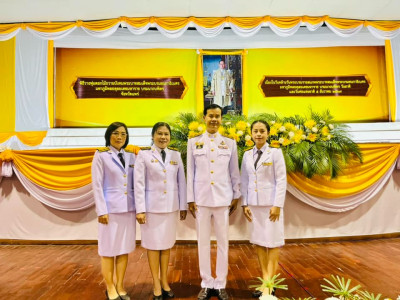 ร่วมพิธีเจริญพระพุทธมนต์และทำบุญตักบาตรถวายพระราชกุศล ... พารามิเตอร์รูปภาพ 1