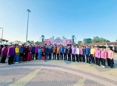 งานมหกรรมการเกษตรและท่องเที่ยวถนนสายดอกไม้งามริมกว๊านพะเยา ... พารามิเตอร์รูปภาพ 12