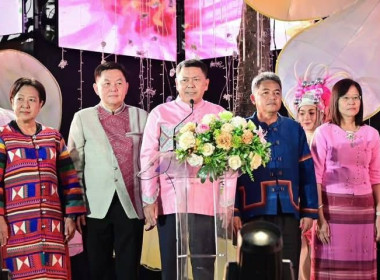 งานมหกรรมการเกษตรและท่องเที่ยวถนนสายดอกไม้งามริมกว๊านพะเยา ... พารามิเตอร์รูปภาพ 6