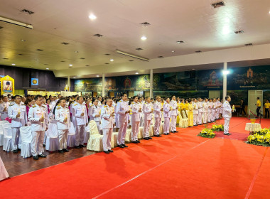 ร่วมพิธีถวายเครื่องราชสักการะและวางพานพุ่ม ... พารามิเตอร์รูปภาพ 3