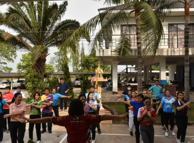 กิจกรรมการออกกำลังกาย ตามโครงการเสริมสร้างสมดุลชีวิตคนทำงาน ... พารามิเตอร์รูปภาพ 7