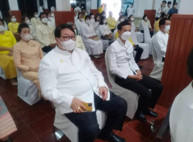 ร่วมพิธีทำบุญตักบาตรถวายพระราชกุศล งานฉลองพระชนมายุ 8 รอบ ... พารามิเตอร์รูปภาพ 18