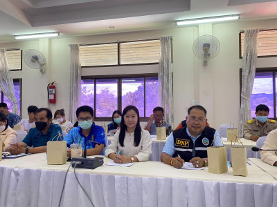 ร่วมประชุมหัวหน้าส่วนราชการ และคณะกรรมการบริหารงานอำเภอ ... พารามิเตอร์รูปภาพ 1