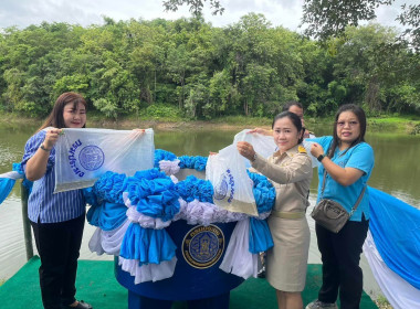 ร่วมพิธีปล่อยพันธุ์สัตว์น้ำเฉลิมพระเกียรติ ... พารามิเตอร์รูปภาพ 4
