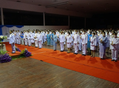 เข้าร่วมพิธีถวายราชสักการะและวางพานพุ่ม ... พารามิเตอร์รูปภาพ 3