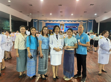 เข้าร่วมพิธีถวายราชสักการะและวางพานพุ่ม ... พารามิเตอร์รูปภาพ 2