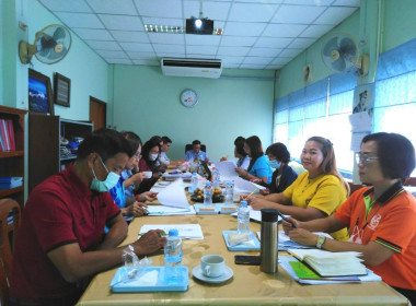 เข้าร่วมประชุมคณะกรรมการดำเนินการ ... พารามิเตอร์รูปภาพ 1