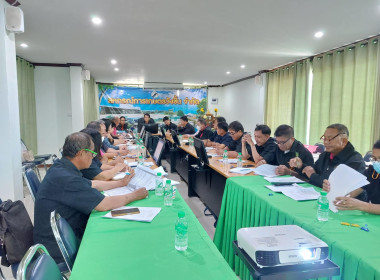 ผู้อำนวยการกลุ่มส่งเสริมและพัฒนาธุรกิจสหกรณ์ และนางวารุณี ... พารามิเตอร์รูปภาพ 7