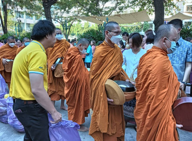 สหกรณ์จังหวัดแพร่ และข้าราชการสำนักงานสหกรณ์จังหวัดแพร่ ... พารามิเตอร์รูปภาพ 11
